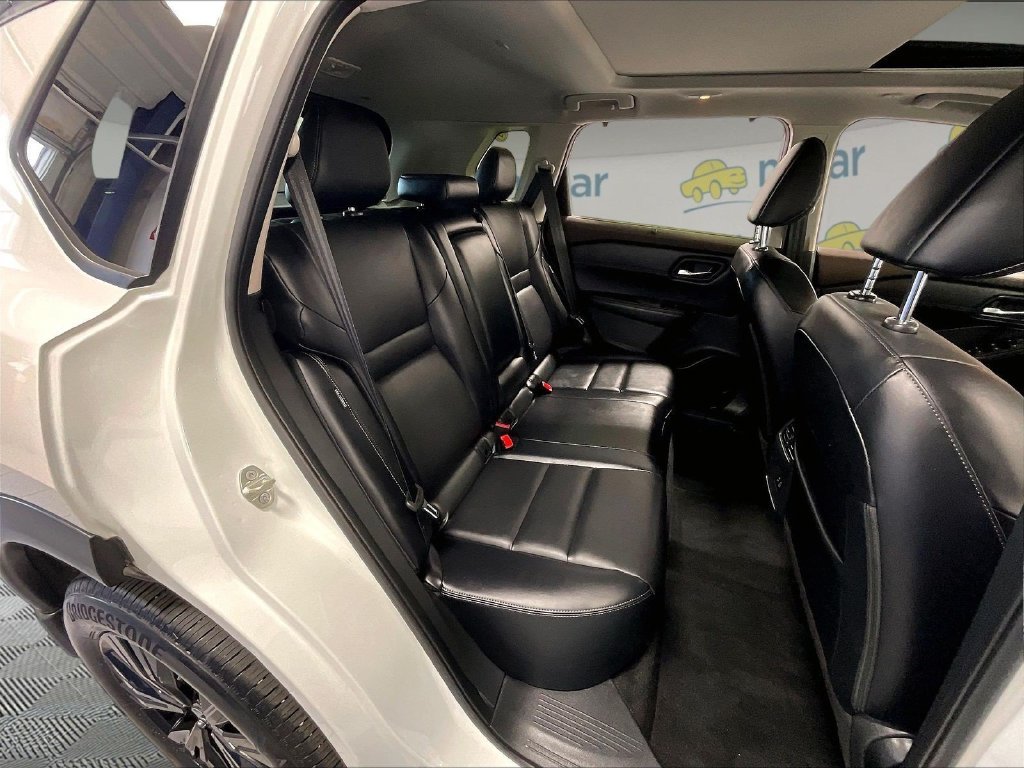 Used 2023 White Nissan SV image 16
