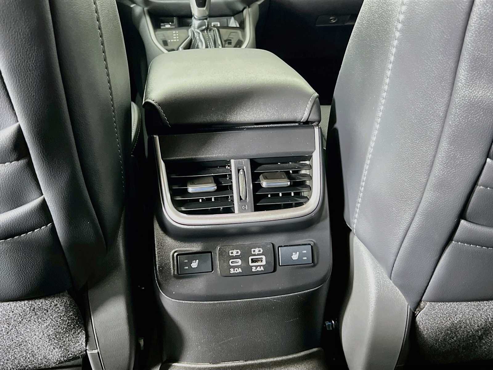 Used 2025 Autumn Green Metallic Subaru Limited image 27