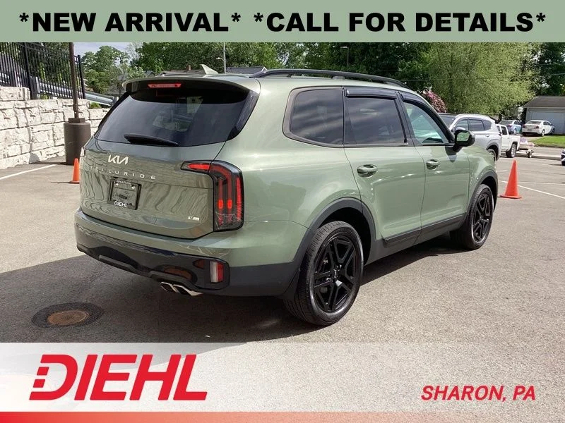 Used 2024 Green Kia EX X-Line image 7