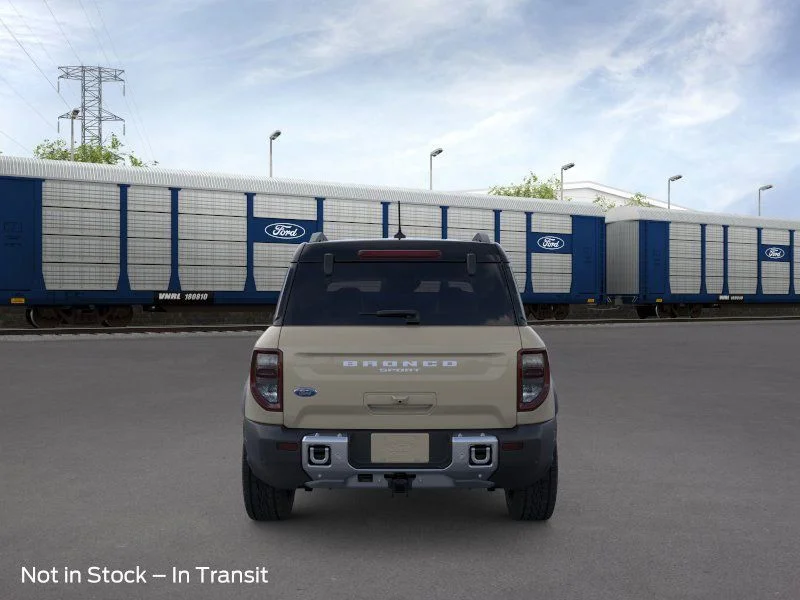 New 2025 Desert Sand Ford Outer Banks image 5
