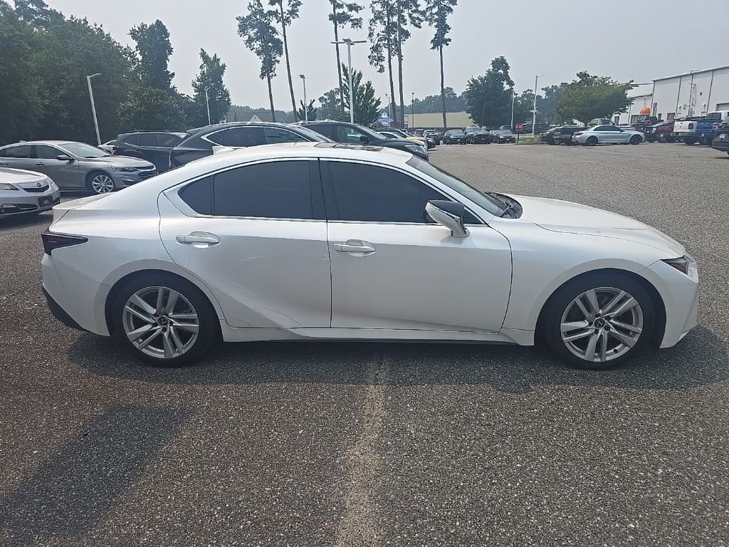 Used 2024 White Lexus 300 image 4