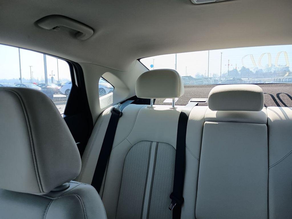2025 Hyundai Sonata SEL - Photo 12