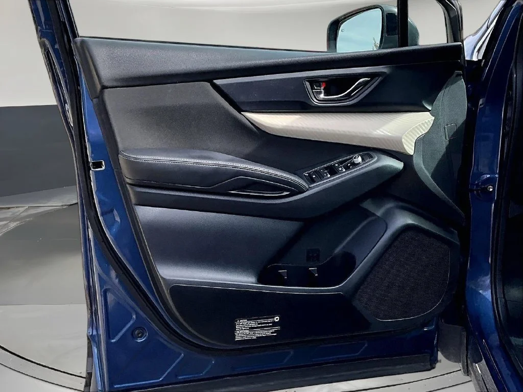 Used 2020 Blue Subaru Premium image 25