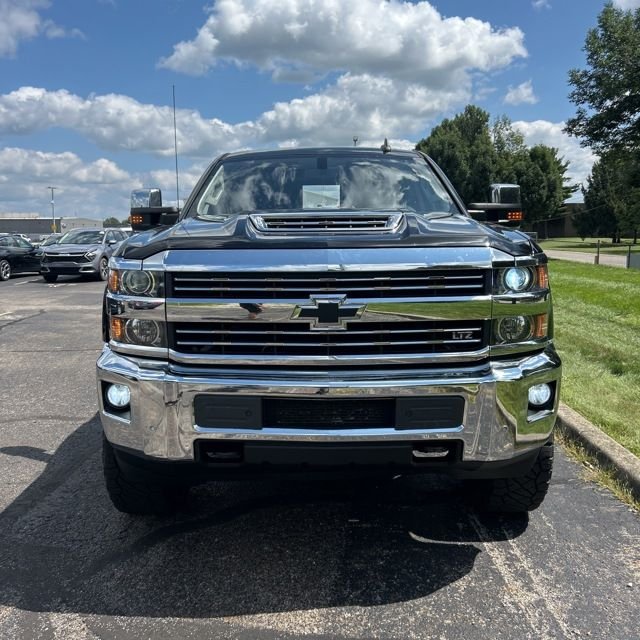 Used 2018 Black Chevrolet LTZ image 4