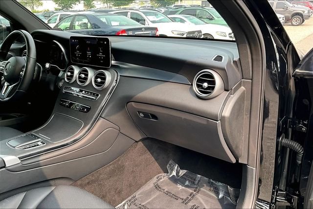 Certified Used 2022 Black Mercedes-Benz GLC 300 image 15