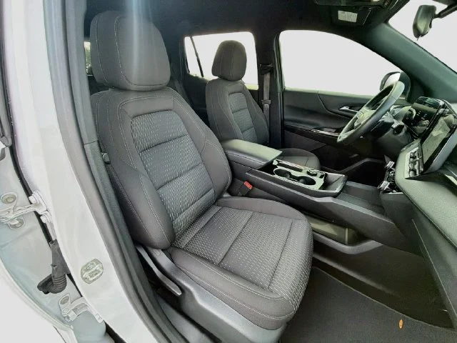 Used 2026 White Chevrolet LT image 29