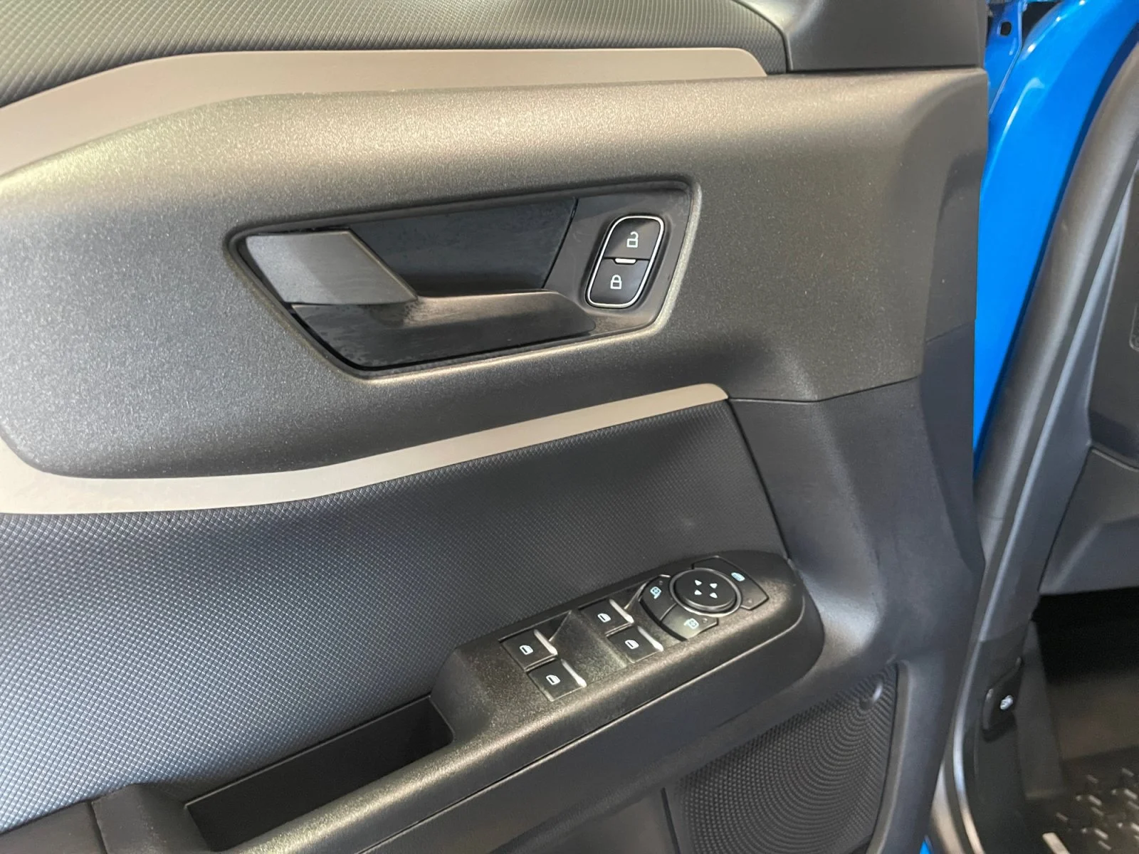 New 2026 Velocity Blue Metallic Ford Big Bend image 12