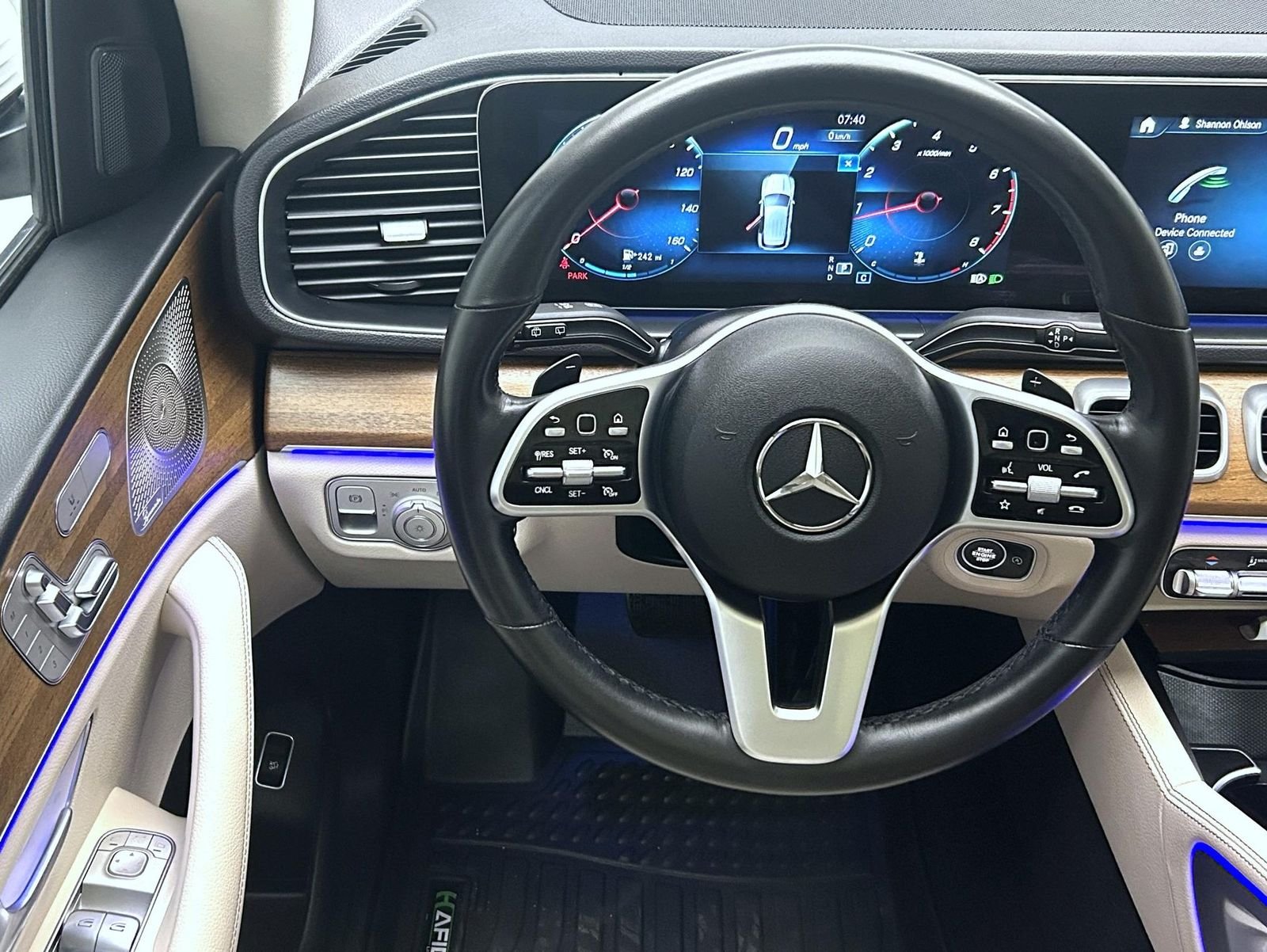 Used 2022 White Mercedes-Benz GLE 350 image 12