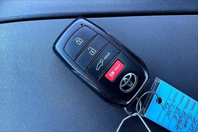 2024 Toyota Highlander XLE - Photo 14