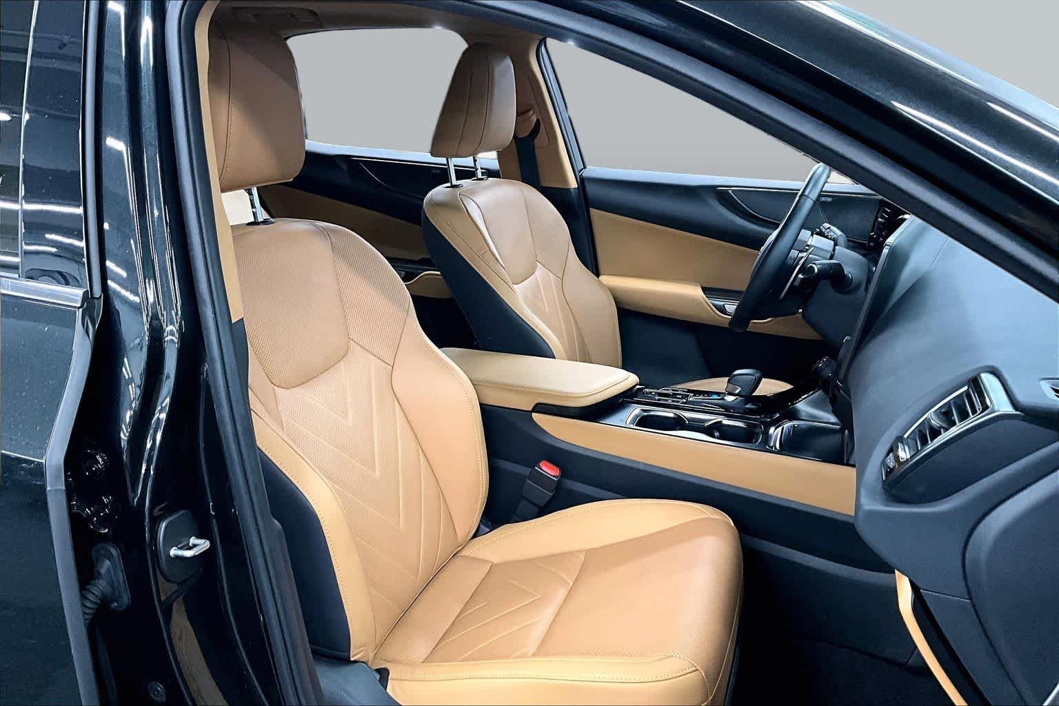 Used 2026 Caviar Lexus Luxury image 8