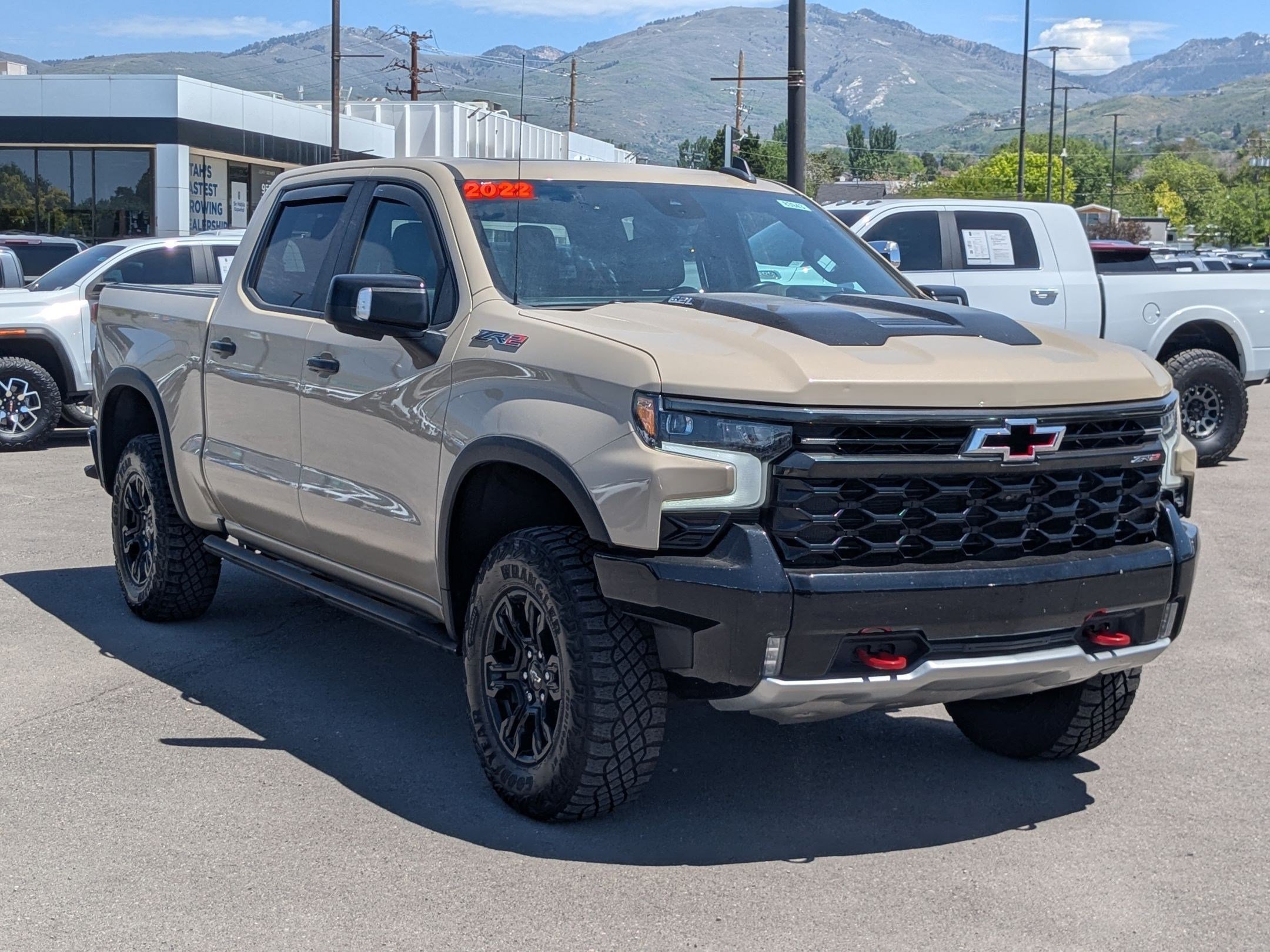 Certified Used 2022 Sand Dune Metallic Chevrolet ZR2 image 7