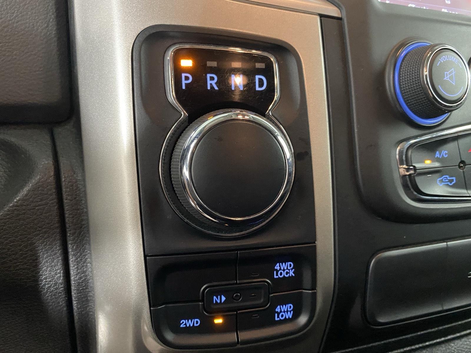 Used 2020 Granite Crystal Metallic Clearcoat Ram Warlock image 12
