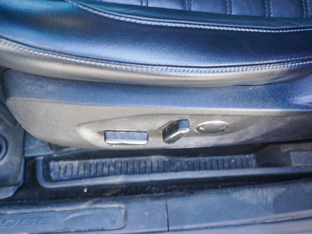 Used 2018 White Ford SEL image 20