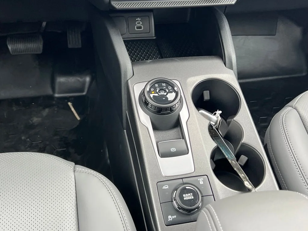 New 2026 Space White Metallic Ford Badlands® image 20