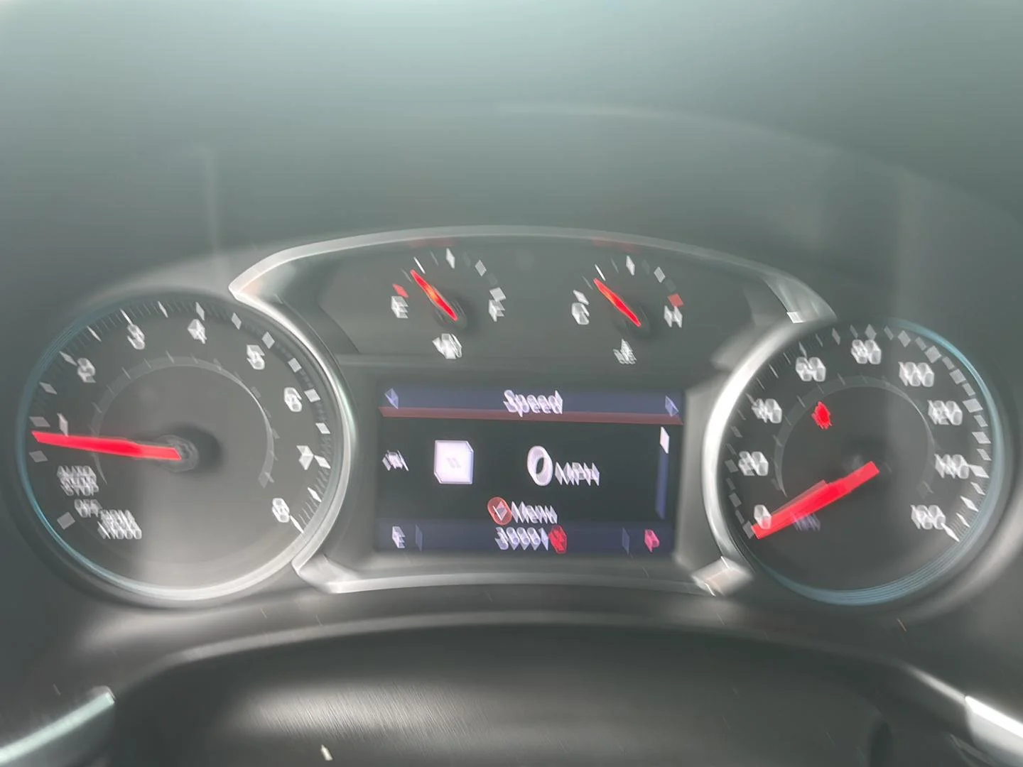 Used 2021 Silver Ice Metallic Chevrolet LT image 13