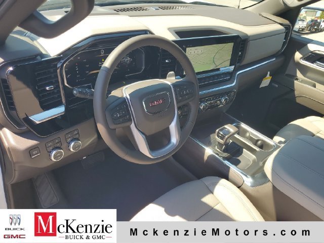 2026 GMC Sierra 1500 SLT - Photo 6