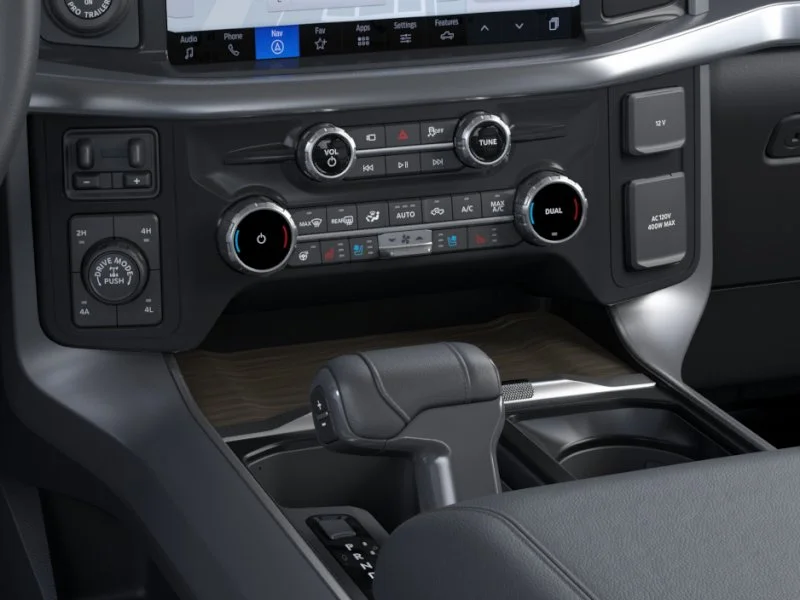 2025 Ford F-150 Lariat - Photo 15