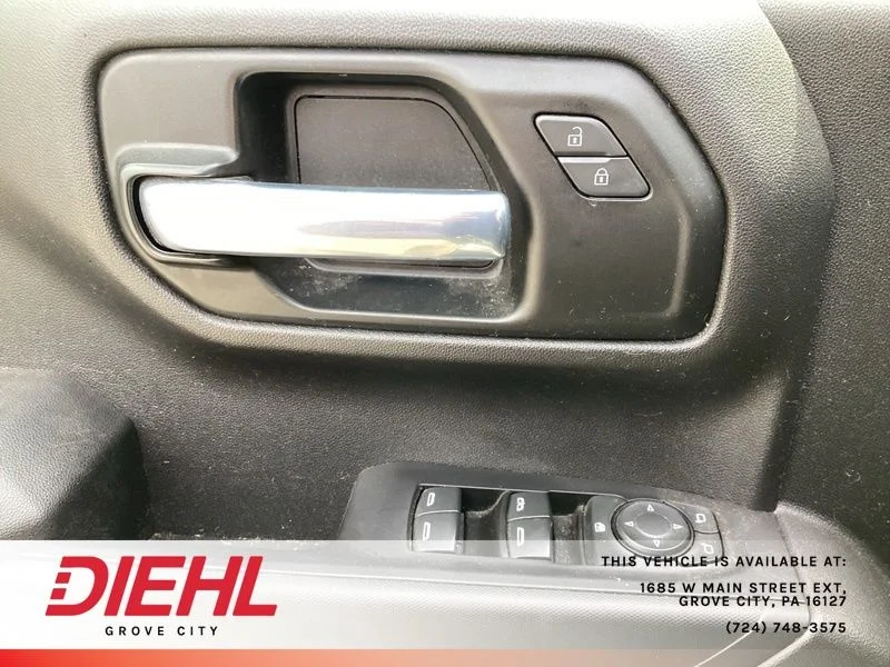 Used 2021 Silver Chevrolet Custom image 20