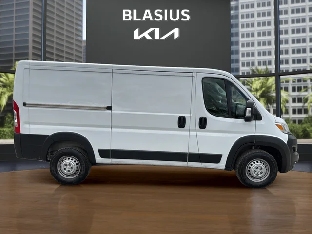 Used 2025 White Ram Base image 6