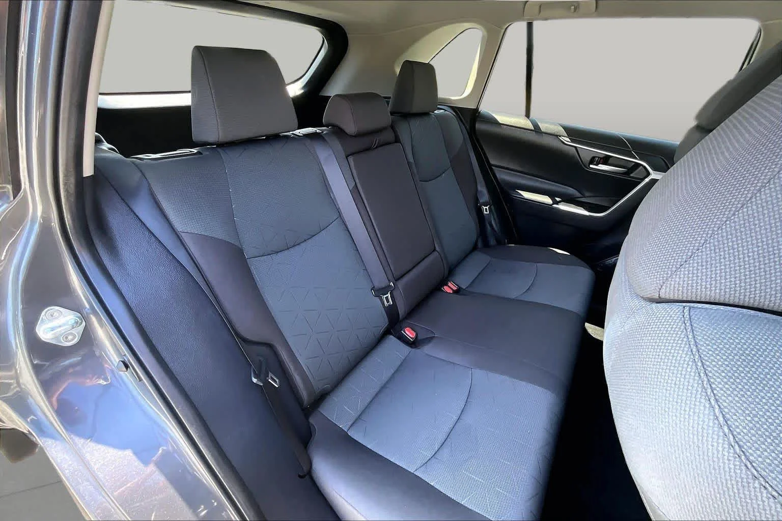 Used 2025 Magnetic Gray Metallic Toyota XLE image 20