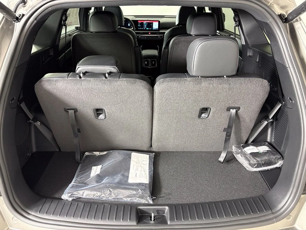 New 2026 Beige Kia X-Line SX Prestige image 42