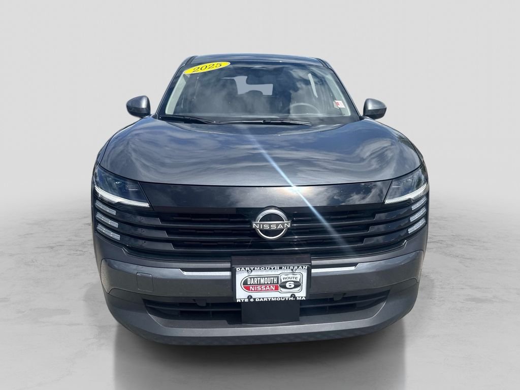 Used 2025 Gray Nissan SV image 10