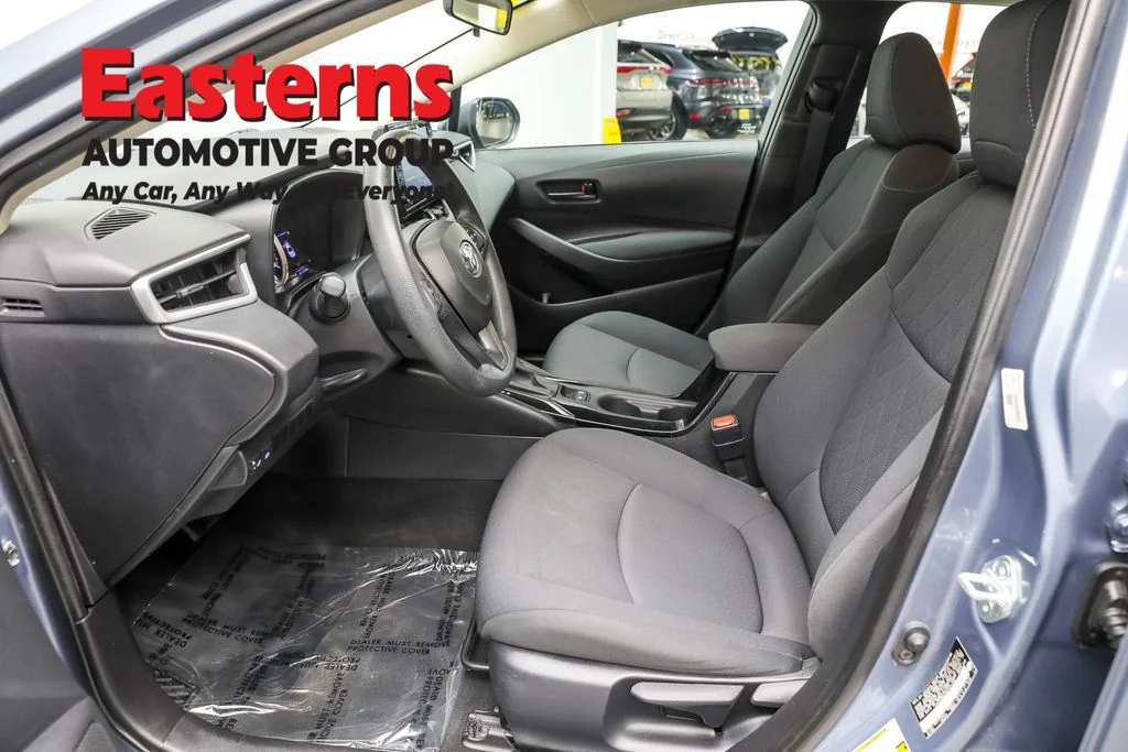 Used 2022 Gray Toyota LE image 13