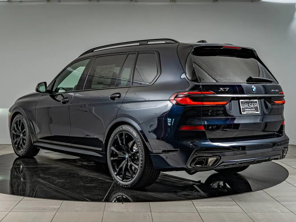 New 2027 Carbon Black Metallic BMW xDrive40i image 7
