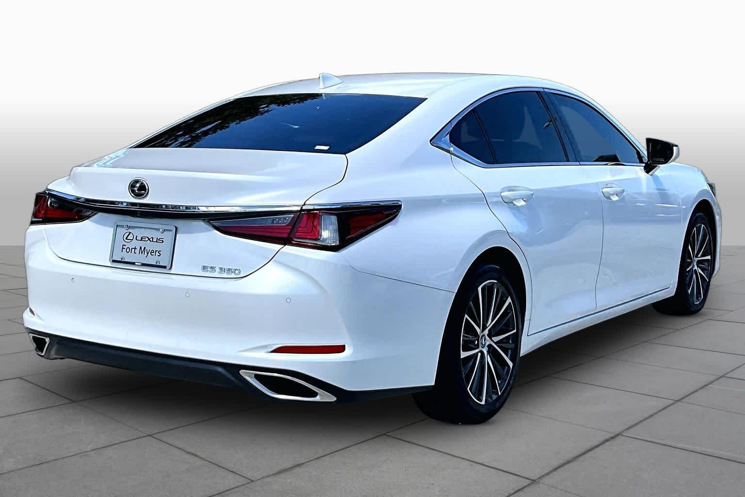 Used 2023 Eminent White Pearl Lexus  image 13
