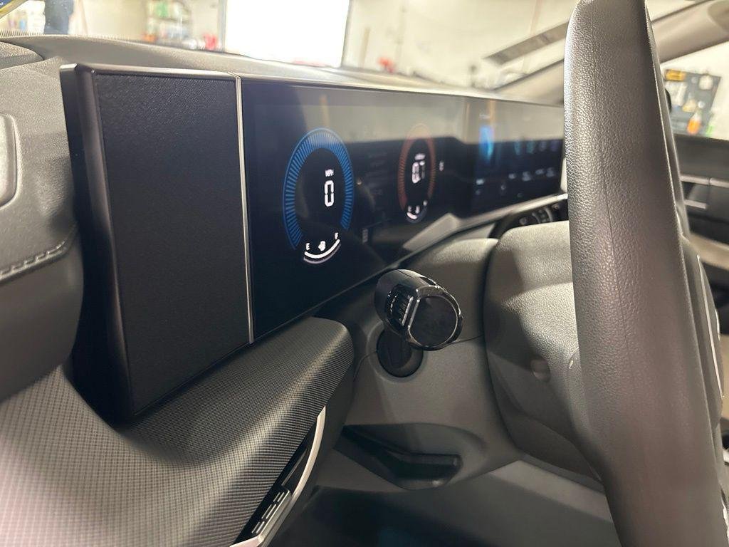 New 2026 Blue Hyundai SE image 27