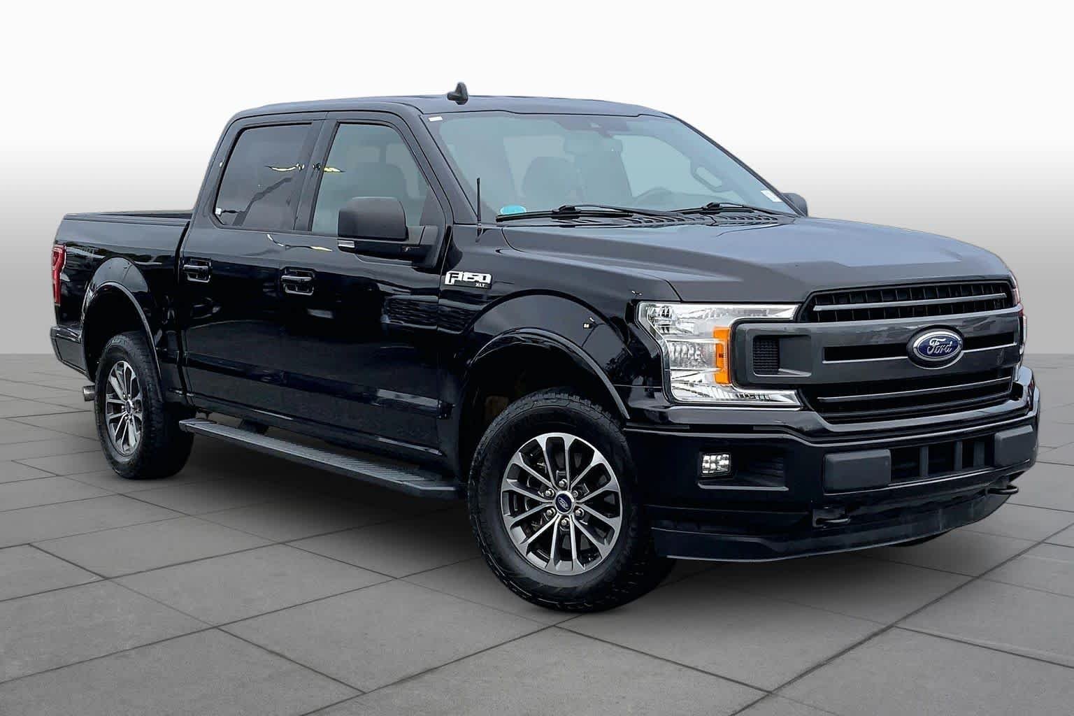 Used 2019 Agate Black Ford XLT image 3