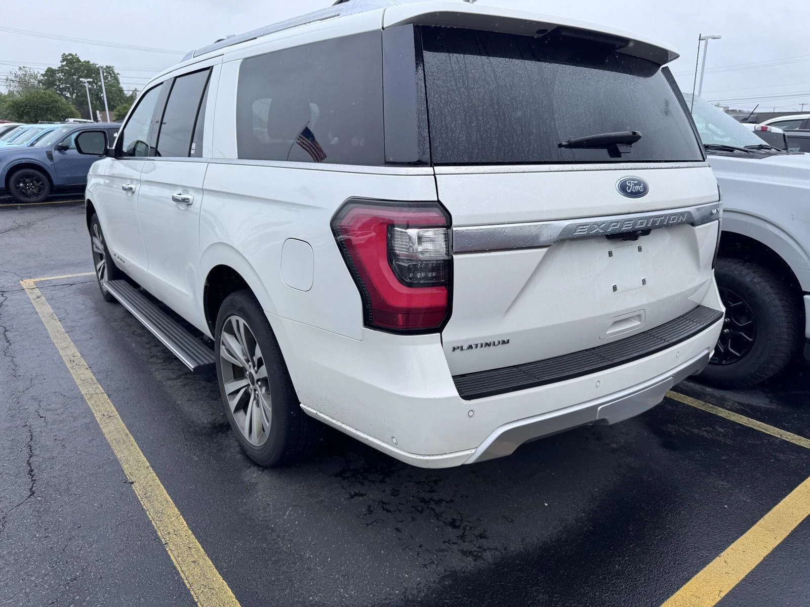 Used 2020 Star White Metallic Tri-Coat Ford Platinum image 6