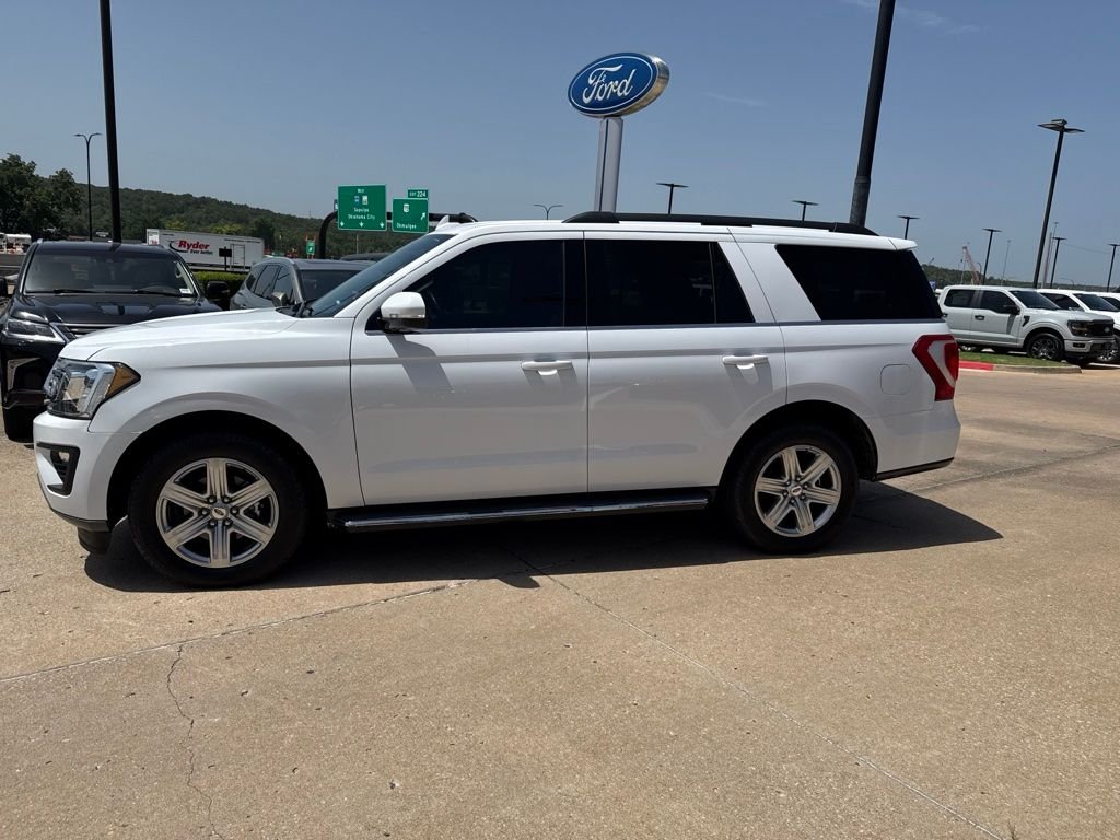 Used 2019 Oxford White Ford XLT image 6