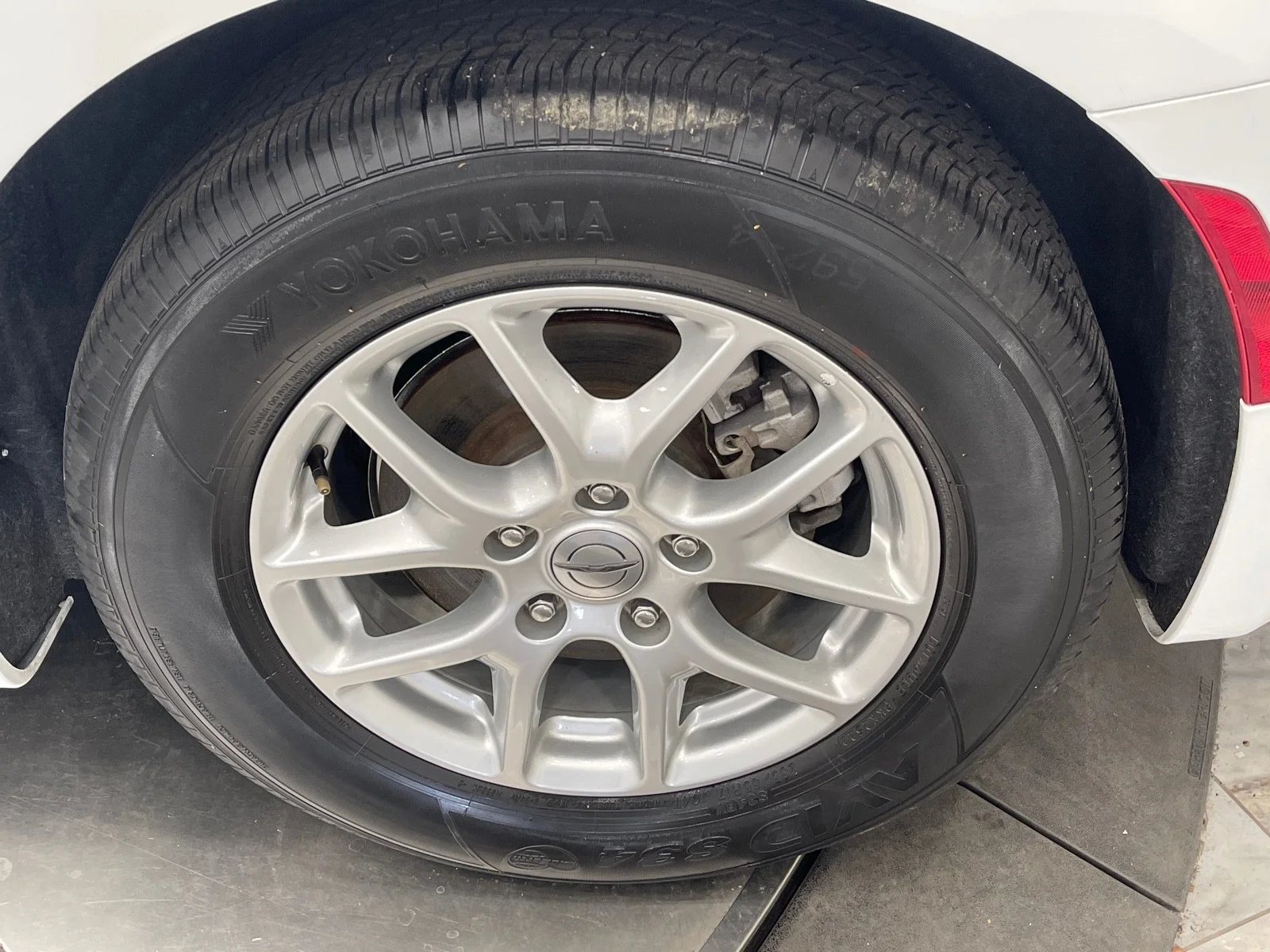 Used 2023 Bright White Clearcoat Chrysler Touring L FWD image 56