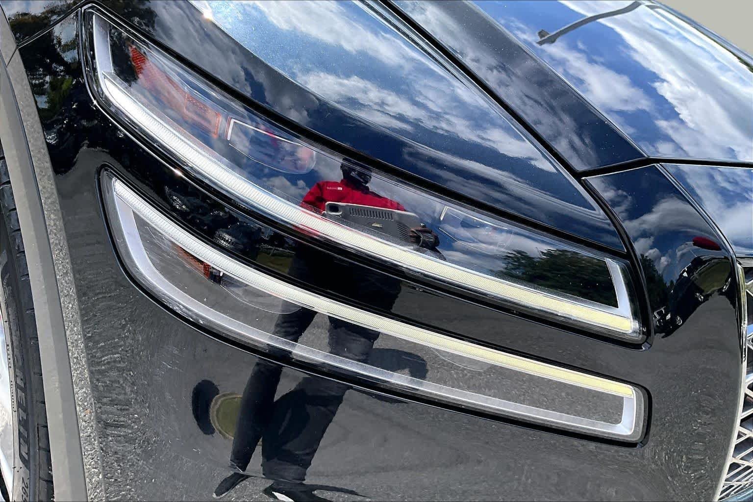 Used 2024 Vik Black Genesis  image 28