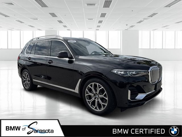 2022 BMW X7 40i