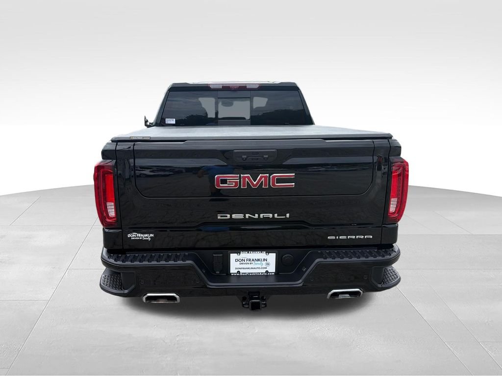 Used 2025 Black GMC Denali image 4
