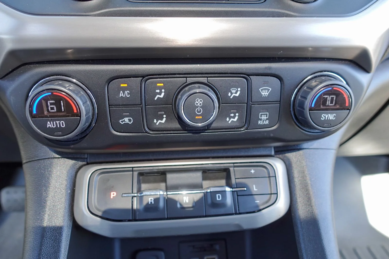 Used 2021 Ebony Twilight Metallic GMC Denali image 20