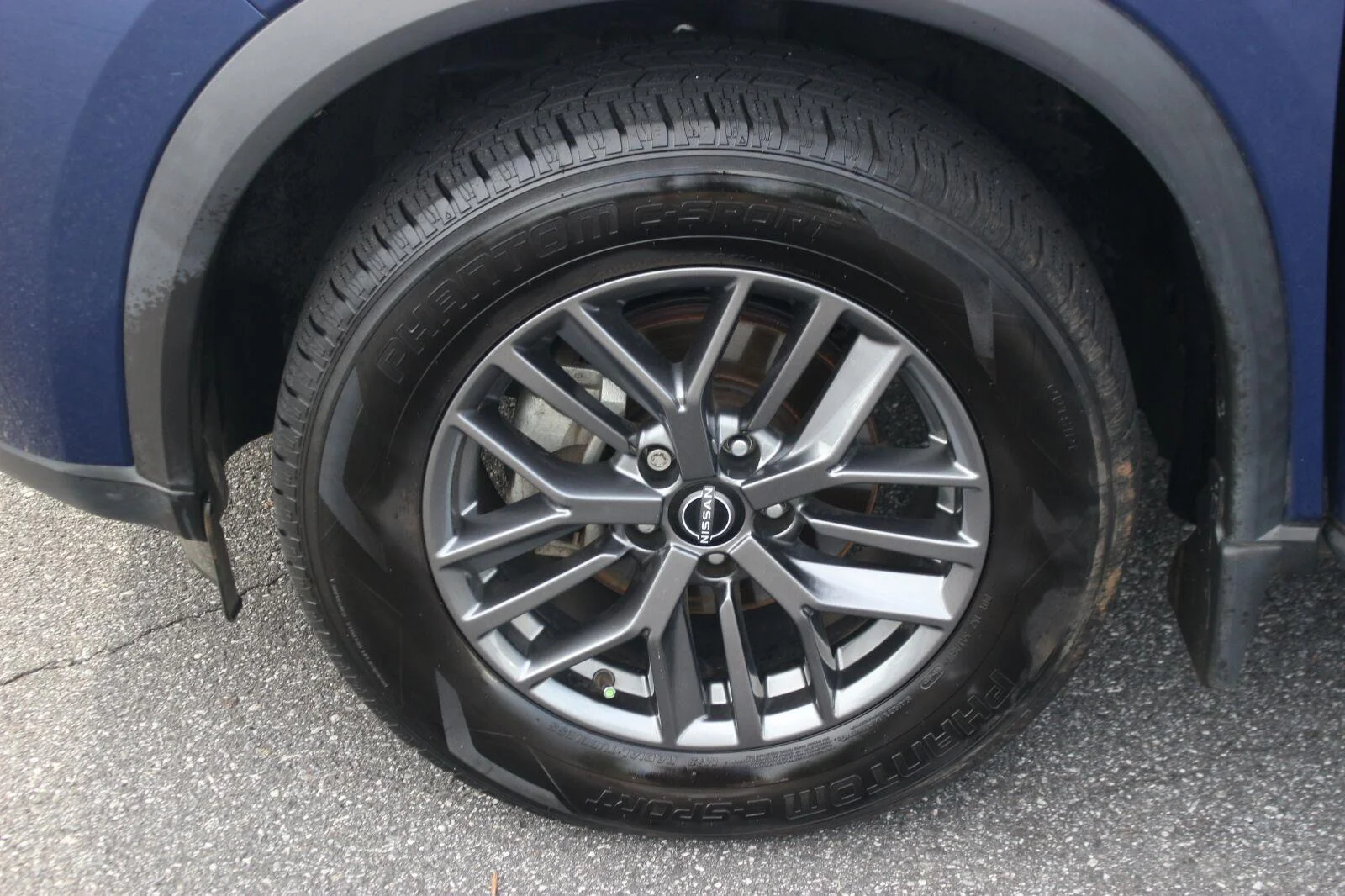 Used 2023 Blue Nissan S image 36