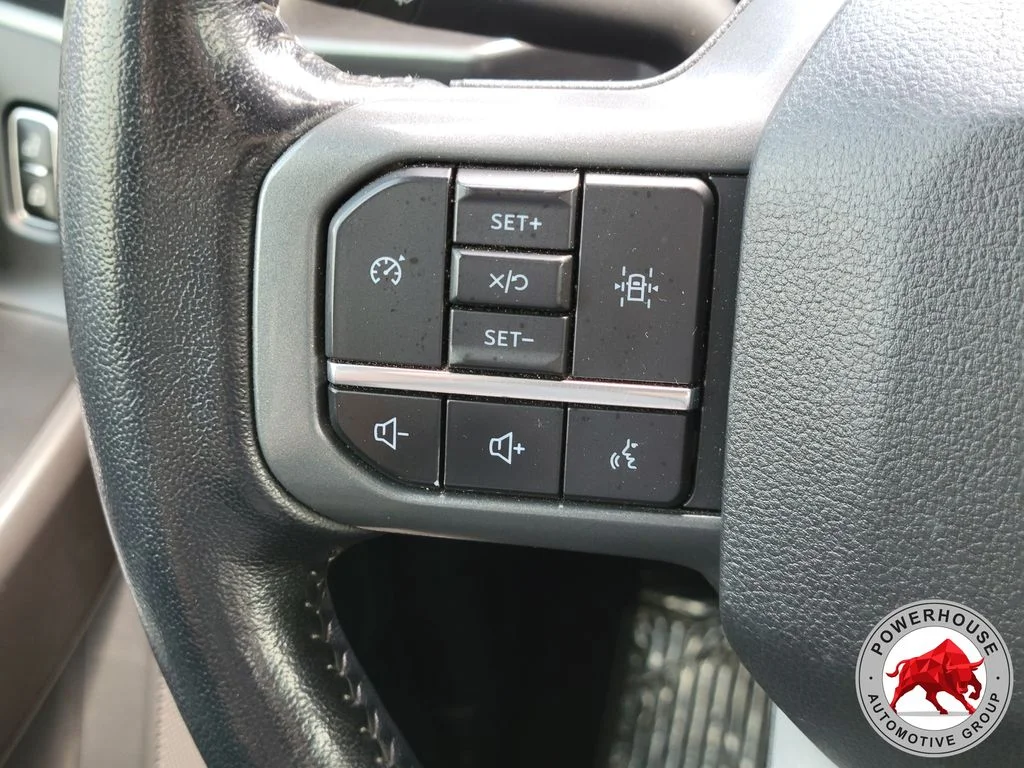 Used 2022 White Ford XLT image 27
