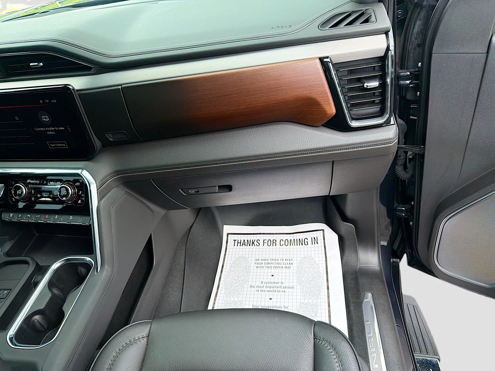 Used 2025 Titanium Rush Metallic GMC Denali image 15