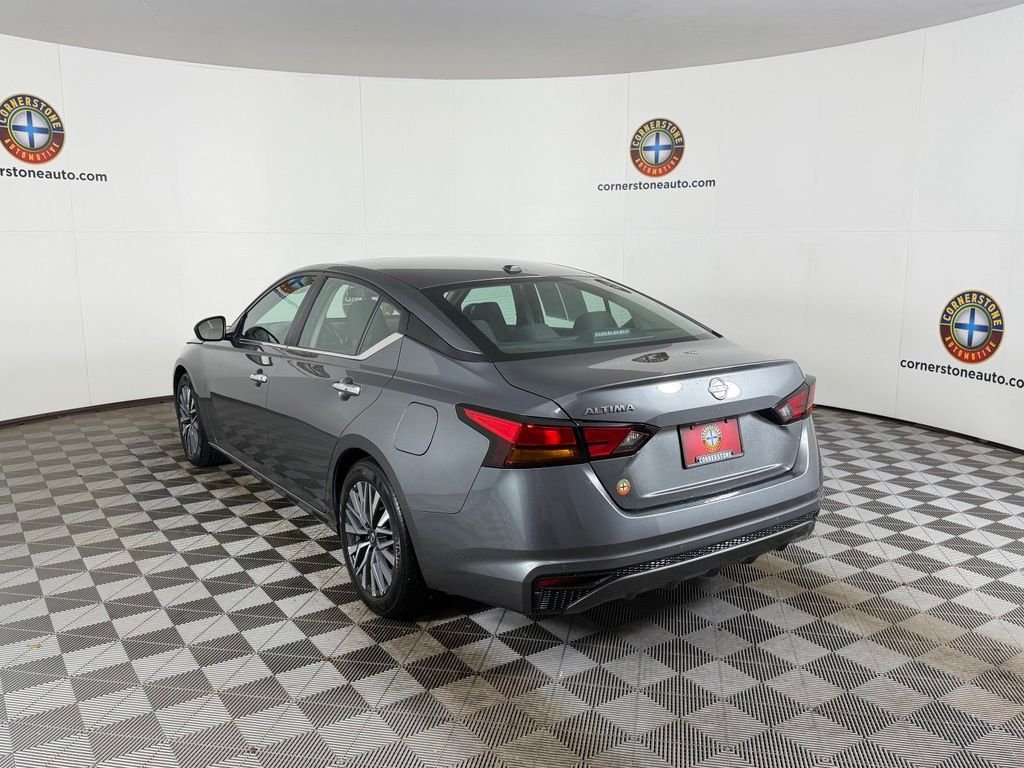 Used 2025 Gray Nissan 2.5 SV image 20