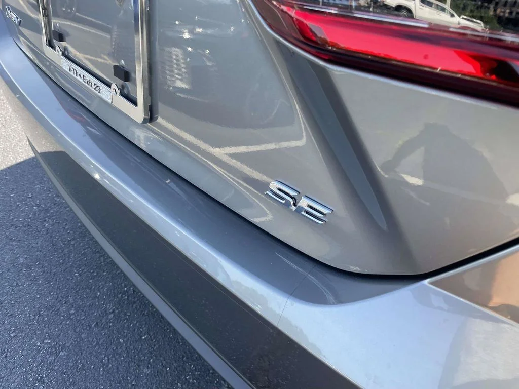 New 2026 Heavy Metal Toyota SE image 12