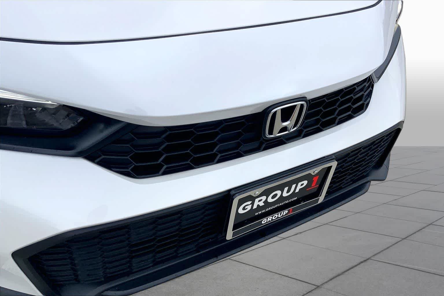 Used 2026 Platinum White Pearl Honda Sport image 29