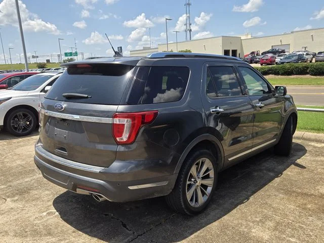 Used 2018 Magnetic Ford Limited image 15