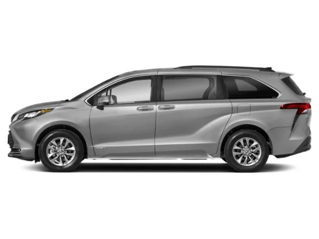 Used 2024 Pearl Toyota XLE image 3