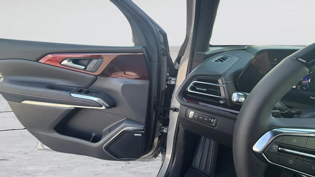 2026 Chevrolet Traverse Z71 - Photo 26