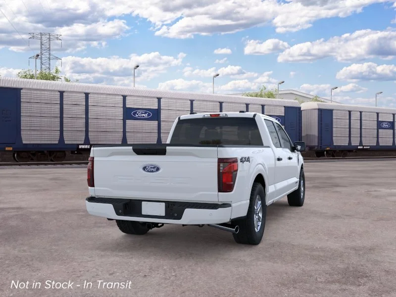 New 2026 Oxford White Ford XLT image 8
