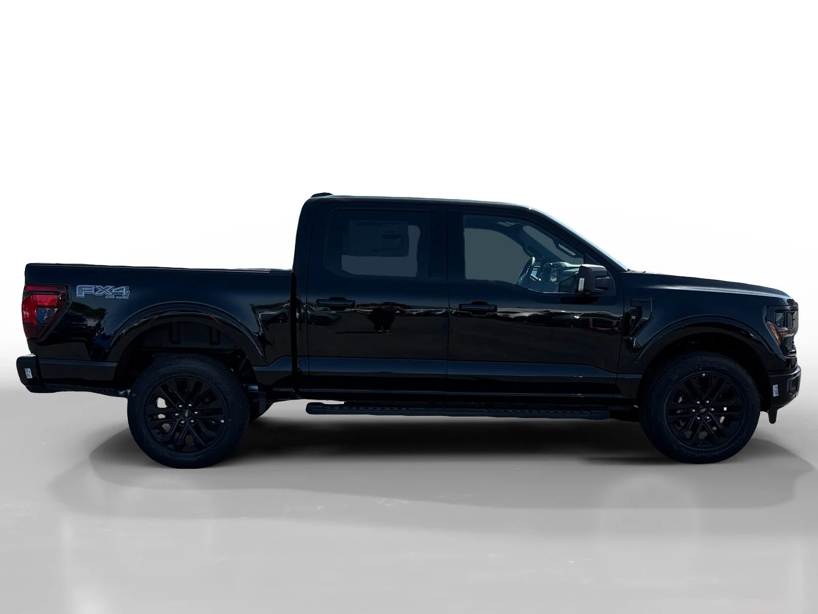 2025 Ford F-150 XLT - Photo 6
