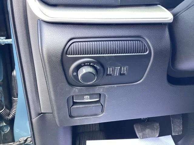 New 2026 Steel Blue Exterior Paint Jeep Limited Altitude image 30